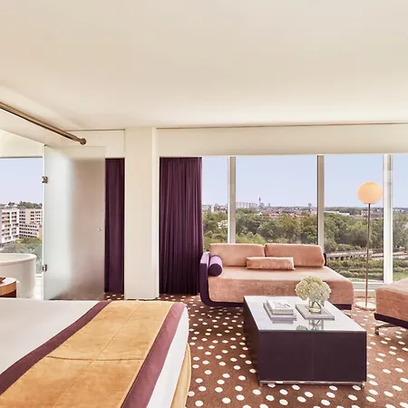 Barriere Hotel